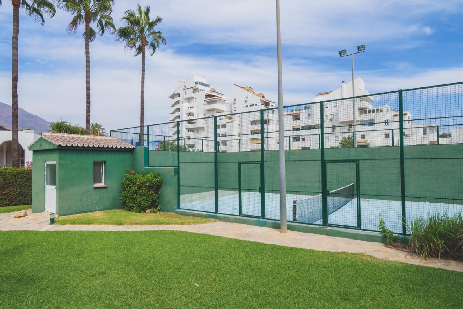 Estrella Del Mar Villa Estepona Exterior photo